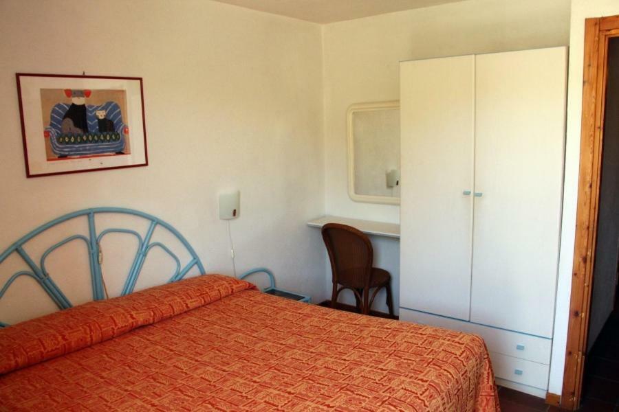 La Mitica 99 Del Portolaconia Residence Канниджионе Экстерьер фото